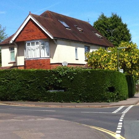 Pound Corner Apartment Godalming Exterior photo